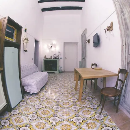 Casa Antonia * ナポリ
